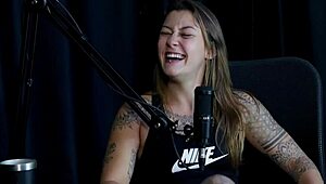 Veja a Entrevista Safada e Cheia de Putaria com a Flor de Damiana com Vovô Moai no Porn Cast Brazil - Parte 2 Watch on Sheer Red