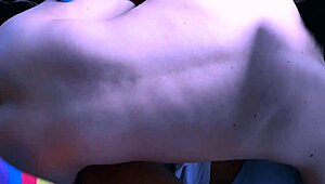 La Estudiante Universitaria Fue Invitada Al Apartamento De Su Compañero De Clase Para Estudiar Juntos Y Terminaron Disfrutando De Una Noche Apasionada