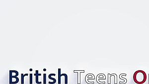 student sucking cock at the gloryhole for the first time 😏