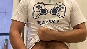 wanna see me masturbate my ass solo?