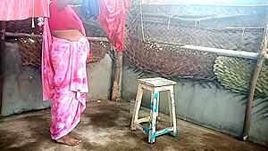 Indian Saree Aunty Fucks Young Boy Passionately