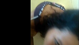 Watch Deisyyeraldine suck cock and swallow cum!