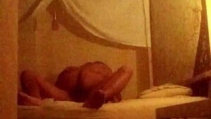 latina amateur hermana virgen coge con hermanastro en cuarto de hotel