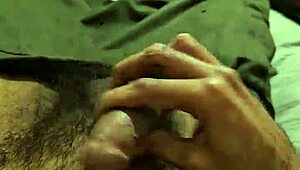 i play with my sexy cock for ladies