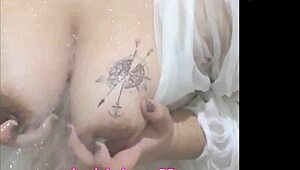 Viral student naligo mag isa shows off in shower bath