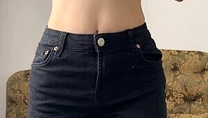 Cute Teen 18+ Fingers And Fucks Dildo In Homemade Shaved Pussy Wetness - Maiskii