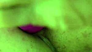 i'm playing with the anal dildo, it's creamy and feel great.