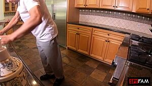 Slutty stepdaughter SUCKS OFF stuck stepdad