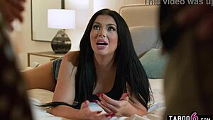 मुझे लगता है हॉली डे, वो नॉटी एक्सचेंज स्टूडेंट, को अच्छी स्पैंकिंग चाहिए