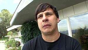 Horny 19-year-old brunette receives creampie in shaved pussy