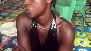 I love twerking in sexy clothes until I go naked