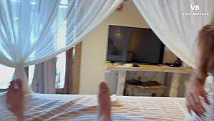 Me calenté con el hijo de mi amiga cuando lo que debía hacer era cuidarlo creampie