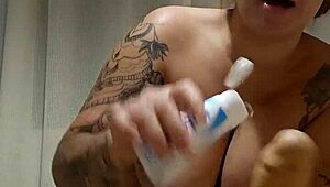 Eu mereço rola grossa no cu