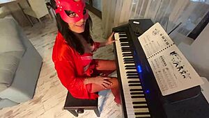 milfycalla sucks piano teacher's cock