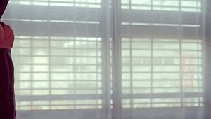 Teen Babe Uses Fingers And Toys For Wet Masturbation