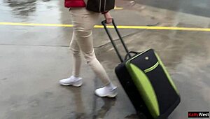 Public dick flashing girl saw my dick on the bus and helped me cum with her hand