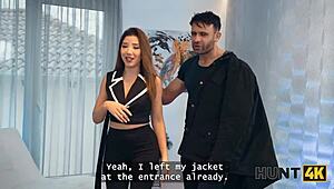 hunt4k chooses fucking stranger over street night