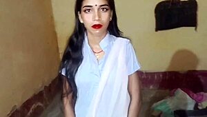 पहली बार वर्जिन इंडियन गर्लफ्रेंड आउटडोर हिंदी सेक्स एडवेंचर