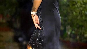 हॉट इंडियन मॉडल बिहारी बाबू की गांड चाटकर चोदती है एनल चुदाई