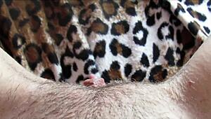 Amateur girl shows huge clit orgasm in close-up homemade video