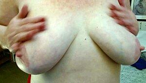 Dawnskye1962 - Update 142 - 1300 A Strip Self Spank And Masturbation For Dustin - Oct 10 2025