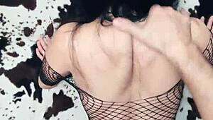 watching this amateur erotic porno with the milf wife couple