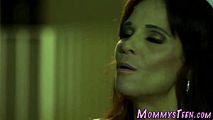 Horny Milf Gets Eaten Out So Good!