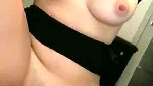 i cant beleive this nalgona's sentones feel so amazin on my face