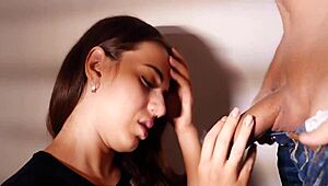 i got my pritty wife to deepthroat my hard coc and swallow the cum