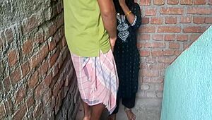 यंग इंडियन मुस्लिम औरतें कॉलेज पार्टी में डॉक्टर ब्रेसेस बनी के साथ टैबू डीपथ्रोट क्रीमपाई