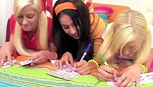 Lil Lexy Licks Laney and Yasmin in Triple Lesbian Action