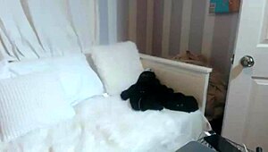 maxine x fingering her asian clit after oiling up