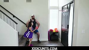 a slam dunk teen 18+ie slammed- amber summer