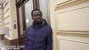 Ass Collector S1 - E10 - Daniela Ortiz - Freddy Gong - Wet Version