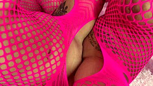 pussy eating and asshole licking with sweetie ray