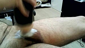 multiple foamy cumshots 😈