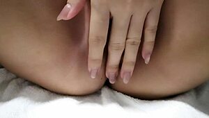 คลิปหลุดนักเรียนไทยเล่นหีตัวเอง ninewthai