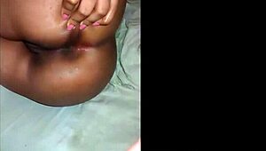 con 18 años y ese culo enorme para anal perfecto