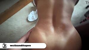 magyar szexvideo with dupla behatol�s in bedroom