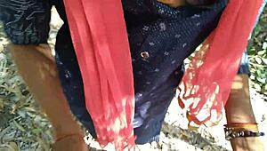 Desi outdoor fuck girlfriend fucking with boyfriend hardcore doggy style. They enjoy horny coed action in college.