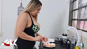 Madrasta Safada Pleases Enteado with Anal Sandwich and Rough Fuck!