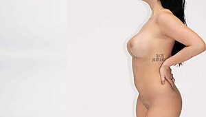 Gemma H poses for noodz.