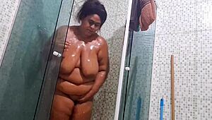 Stepmom's wild lust boils over - sends horny vid to stepson with massive squirt show