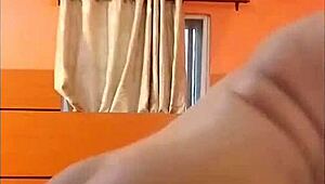 i recorded my own twerking video at home