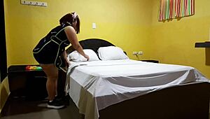 Guest Boldly Fucks Latina Cleaning Girl's Big Pussy