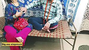 😲 दर्जी हॉट बड़े बूब्स वाली इंडियन मिल्फ की चूत चाटने और चोदने से रुक नहीं पाता दुकान पर क्रिम्पाई! 💦