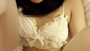 i stuff my huge cock in 96 white tiger tight shaved pussy stockings blowjob