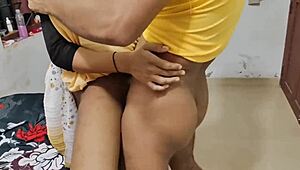 हॉर्नी इंडियन लड़की 18+ की चूत घरेलू रफ चुदाई यकीन नही होगा