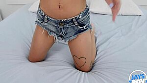 yo jay's pov: tiny asian yumi sin's tight pussy gets pounded hard 😩💦