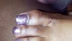 hey wanna see these toes wrapped tight around a throbbing cock?